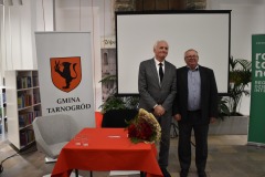 565874463_877033504680669_4427975661809854909_n