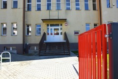 565937296_877996011251085_8203809536996533542_n